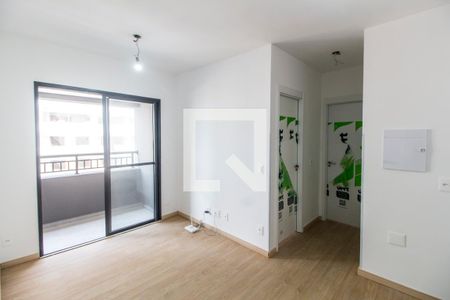 Sala de apartamento à venda com 2 quartos, 60m² em Vila Militar, Barueri