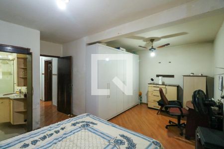 Suíte de casa para alugar com 4 quartos, 350m² em Centro, Diadema