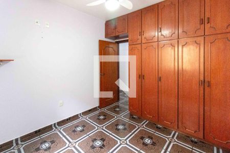 Quarto 2 de casa à venda com 3 quartos, 260m² em Vila Barros, Guarulhos