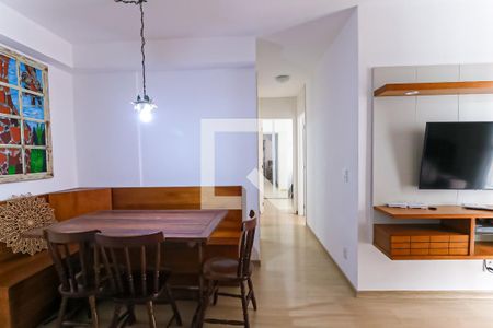 Sala de apartamento para alugar com 2 quartos, 49m² em Todos Os Santos, Rio de Janeiro