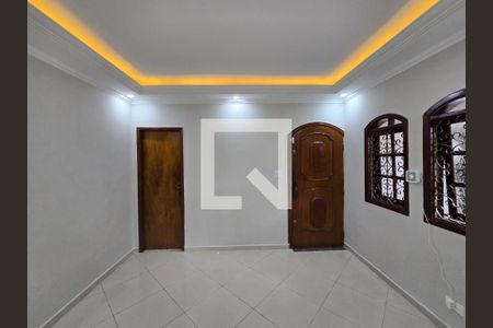 Sala de casa para alugar com 3 quartos, 180m² em Vila Santa Maria, Guarulhos