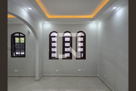 Sala de casa para alugar com 3 quartos, 180m² em Vila Santa Maria, Guarulhos
