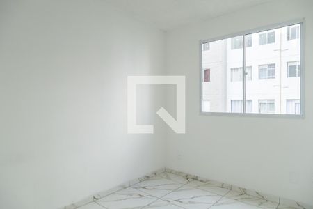 Quarto 2 de apartamento para alugar com 2 quartos, 43m² em Jardim Helian, São Paulo