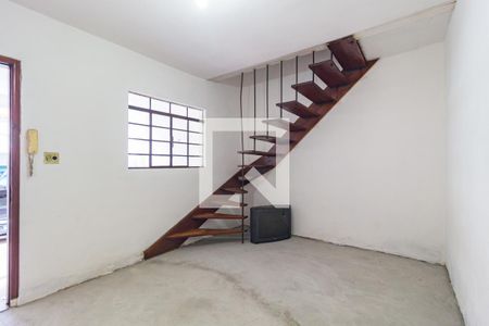 Sala de casa de condomínio à venda com 2 quartos, 102m² em Vila Invernada, São Paulo