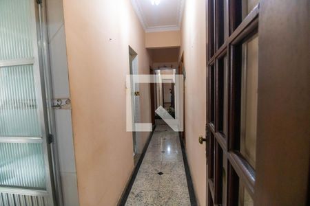 Corredor de apartamento para alugar com 3 quartos, 90m² em Centro, Niterói