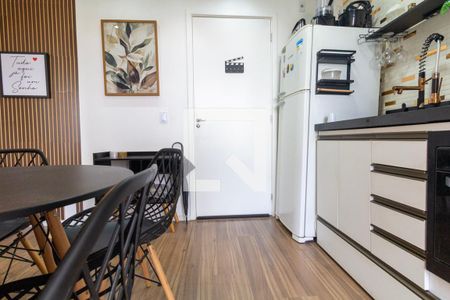 Sala e Cozinha de apartamento para alugar com 2 quartos, 30m² em Vila Esperança, São Paulo