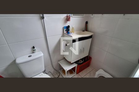 Banheiro Social de apartamento à venda com 1 quarto, 47m² em Vila Helena, São Bernardo do Campo