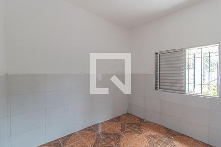 Quarto 2 de casa para alugar com 2 quartos, 70m² em Vila Paranagua, São Paulo