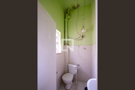 Banheiro de casa para alugar com 1 quarto, 43m² em Mutua, São Gonçalo