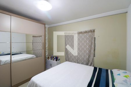 Casa à venda com 4 quartos, 260m² em Jardim Mirante, São Paulo