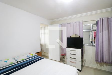 Casa à venda com 4 quartos, 260m² em Jardim Mirante, São Paulo