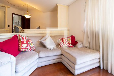 Sala de apartamento para alugar com 1 quarto, 90m² em Água Verde, Curitiba