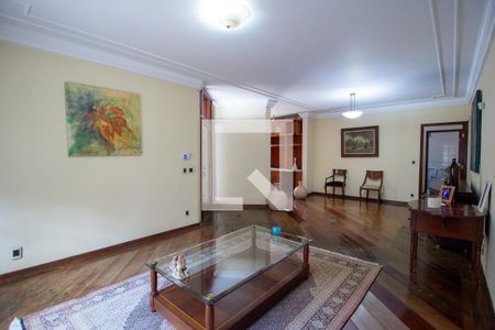 Sala de casa para alugar com 3 quartos, 334m² em Vila Santana, Sorocaba