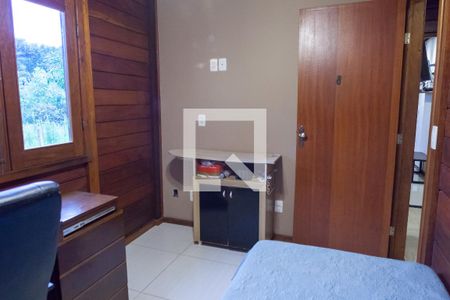 quarto 1 de casa à venda com 3 quartos, 1500m² em Canto das Águas, Rio Acima