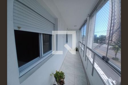 Apartamento para alugar com 3 quartos, 107m² em Itararé, São Vicente