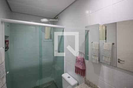 Banheiro de apartamento à venda com 2 quartos, 52m² em Parque Novo Mundo, São Paulo