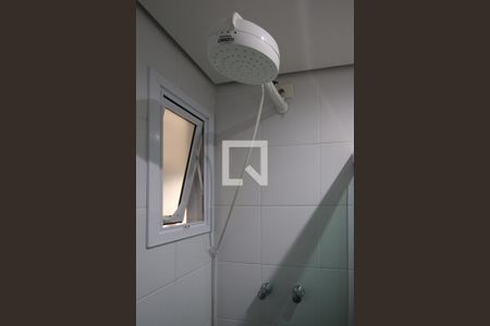 Banheiro de apartamento à venda com 2 quartos, 52m² em Parque Novo Mundo, São Paulo