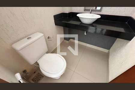 Lavabo de casa para alugar com 4 quartos, 200m² em Vargem Grande, Rio de Janeiro