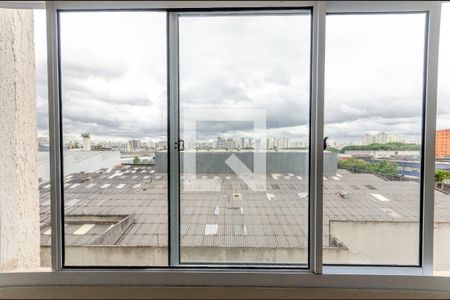 Sala - Janela de apartamento para alugar com 2 quartos, 32m² em Jardim Pereira Leite, São Paulo