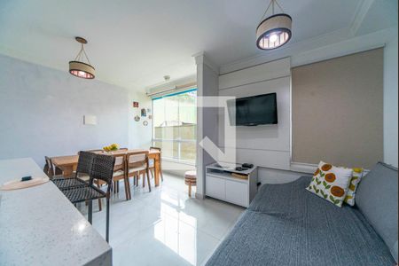 Sala de casa de condomínio à venda com 2 quartos, 104m² em Vila Assunção, Santo André