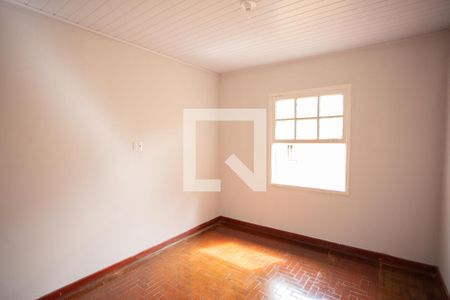 Quarto 2 de casa para alugar com 3 quartos, 150m² em Parque Peruche, São Paulo