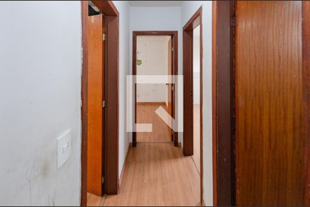 Corredor de apartamento à venda com 3 quartos, 80m² em Madre Gertrudes, Belo Horizonte