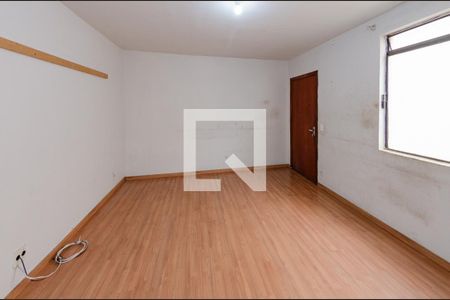 Sala de apartamento à venda com 3 quartos, 80m² em Madre Gertrudes, Belo Horizonte