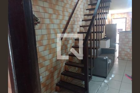 Sala de casa para alugar com 2 quartos, 75m² em Guaratiba, Maricá