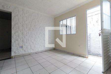 Sala de casa para alugar com 3 quartos, 71m² em Jardim Popular, São Paulo