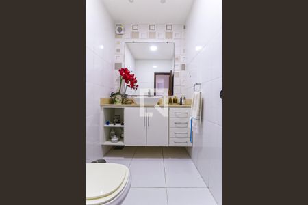 Lavabo de casa de condomínio para alugar com 4 quartos, 250m² em Cachambi, Rio de Janeiro