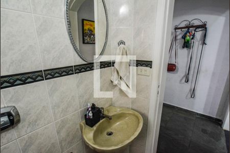 Lavabo de casa para alugar com 3 quartos, 185m² em Vila Camilópolis, Santo André