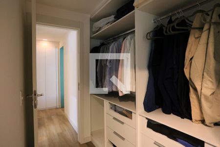 Suíte de apartamento para alugar com 3 quartos, 105m² em Funcionários, Belo Horizonte