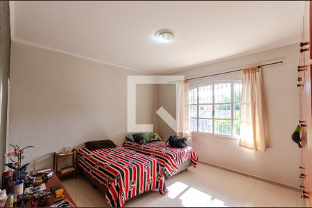 Suíte 1 de casa para alugar com 4 quartos, 576m² em Jardim Vivan, São Paulo