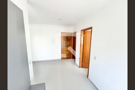 Sala/Cozinha de apartamento para alugar com 1 quarto, 35m² em Vila Mazzei, São Paulo