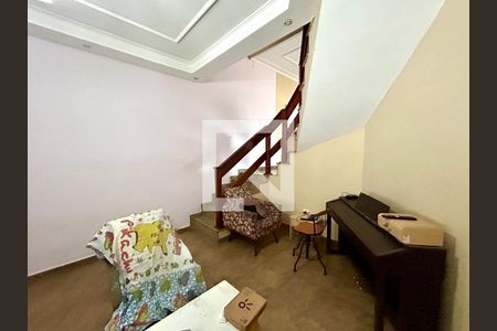 Sala de casa à venda com 3 quartos, 160m² em Gopouva, Guarulhos