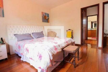 Casa à venda com 4 quartos, 320m² em Cidade Universitária, Campinas