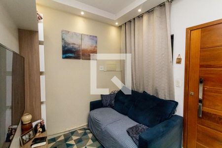 Sala de casa à venda com 2 quartos, 72m² em Parque Guarani, São Paulo