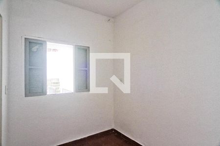 Quarto 1 de casa para alugar com 2 quartos, 60m² em Jardim Maristela, São Paulo