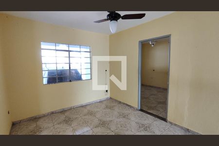 Sala de casa para alugar com 2 quartos, 105m² em Tanquinho, Ferraz de Vasconcelos