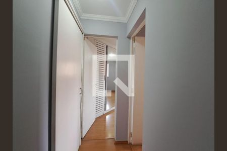 Corredor de apartamento à venda com 2 quartos, 56m² em Bandeiras, Osasco