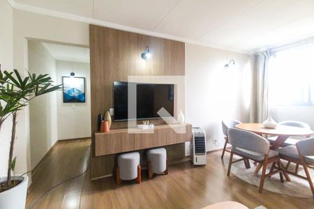 Sala de apartamento à venda com 2 quartos, 73m² em Itaquera, São Paulo