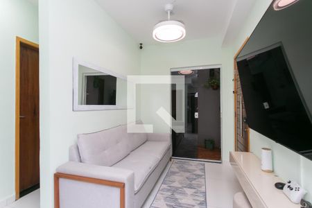 Sala de apartamento à venda com 2 quartos, 46m² em Jardim Itapemirim, São Paulo