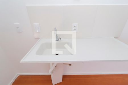 Sala/Cozinha de kitnet/studio para alugar com 1 quarto, 33m² em Itaquera, São Paulo