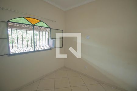 Quarto 1 de casa para alugar com 3 quartos, 100m² em Covanca, São Gonçalo
