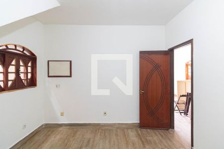 Quarto 1 de casa para alugar com 4 quartos, 240m² em Paciência, Rio de Janeiro