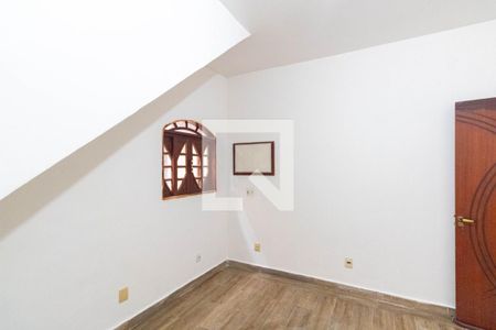 Quarto 1 de casa para alugar com 4 quartos, 240m² em Paciência, Rio de Janeiro