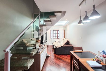 Sala de casa à venda com 3 quartos, 126m² em Conjunto Residencial Pombeva, São Bernardo do Campo