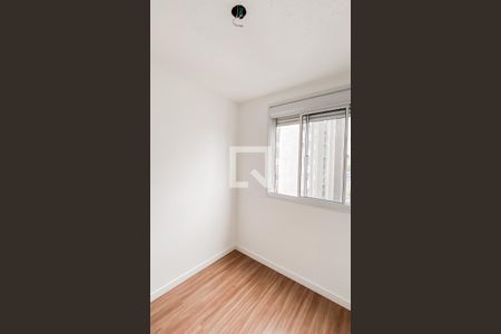 Quarto 2 de apartamento para alugar com 2 quartos, 40m² em Jardim America da Penha, São Paulo
