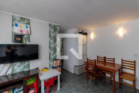 Sala de apartamento à venda com 3 quartos, 72m² em Cidade Antônio Estêvão de Carvalho, São Paulo