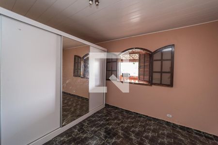 Casa para alugar com 2 quartos, 100m² em Vila Araguaia, São Paulo